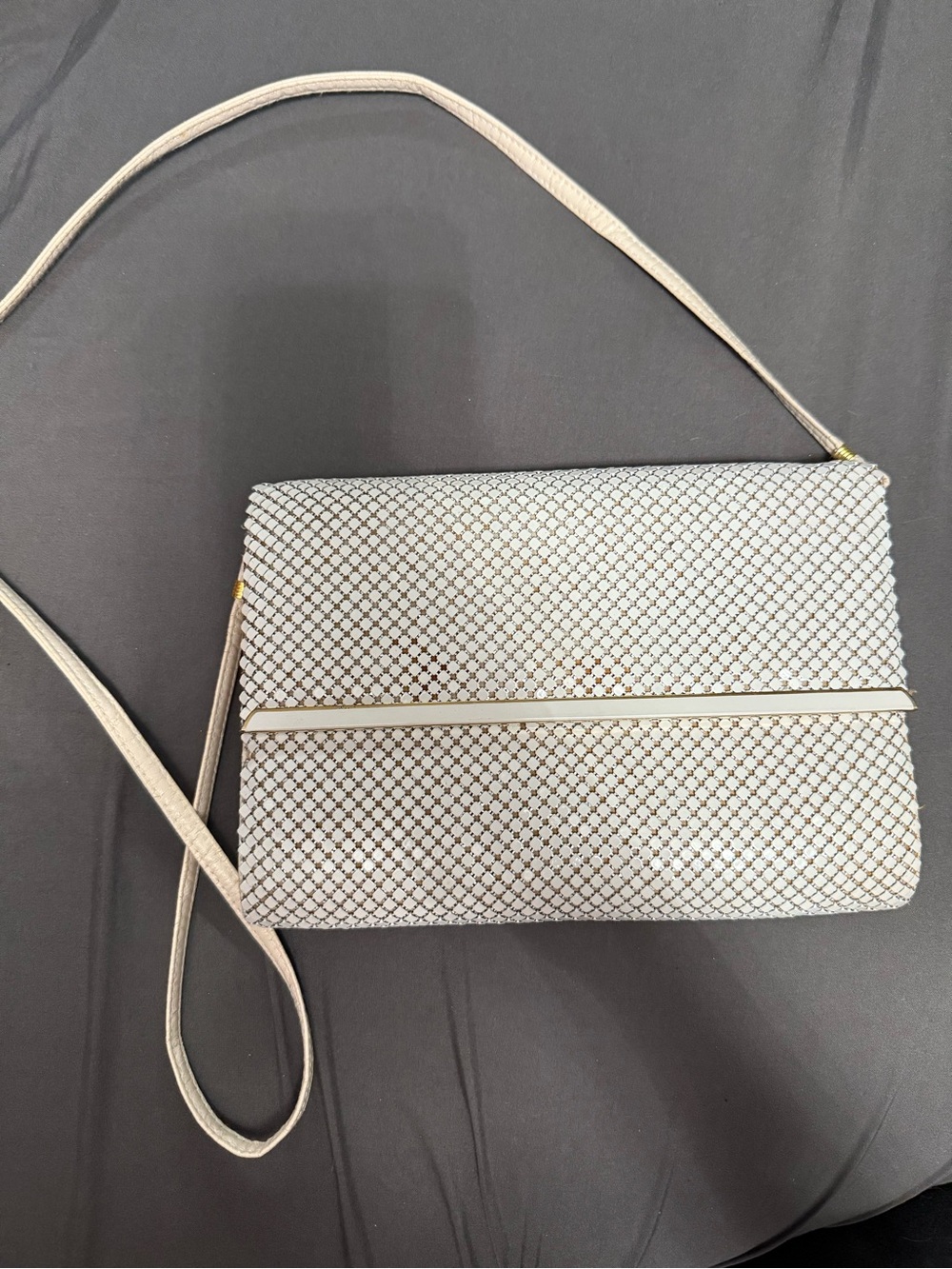 Elegant White Metallic Mesh Crossbody Bag